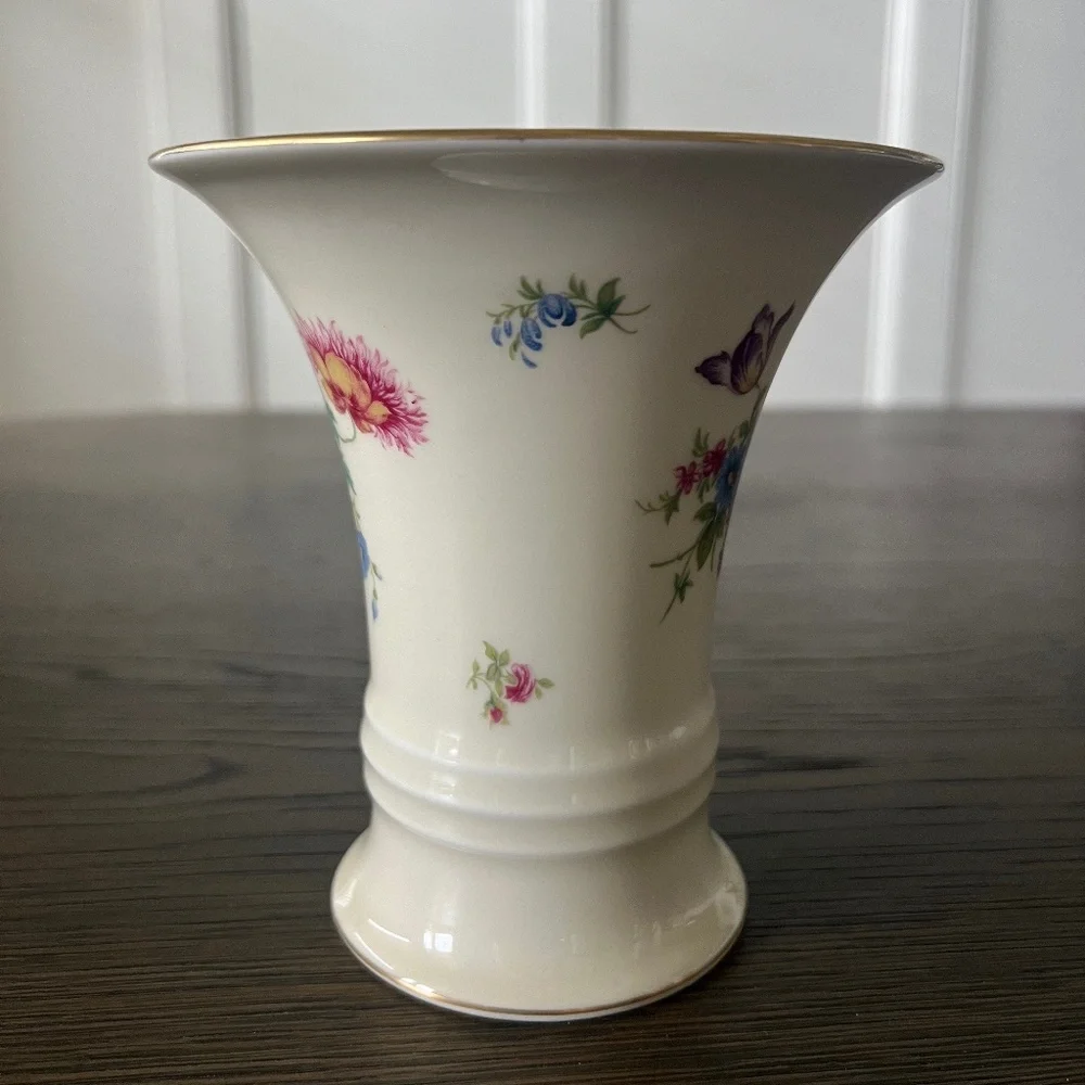 Rosenthal German Porzellan Vase Vintage‎ RARE